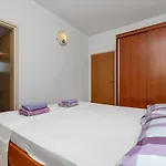 Roza Apartment