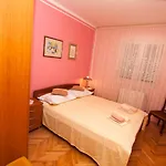 Roza Apartment *