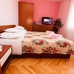 Roza Макарська