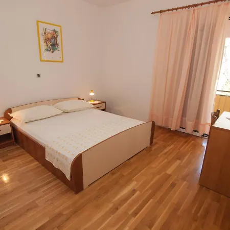 Roza Apartman
