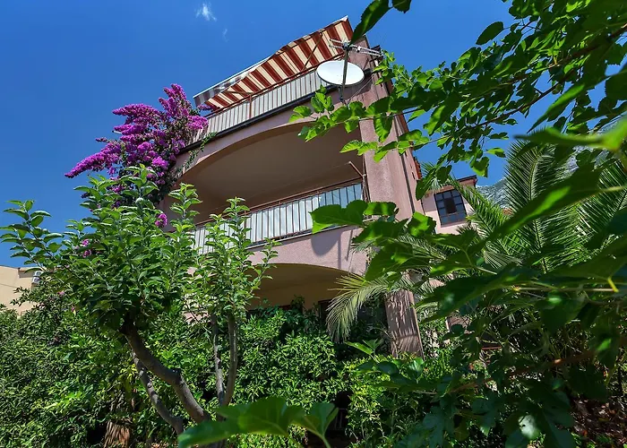 Lägenhet Roza Makarska